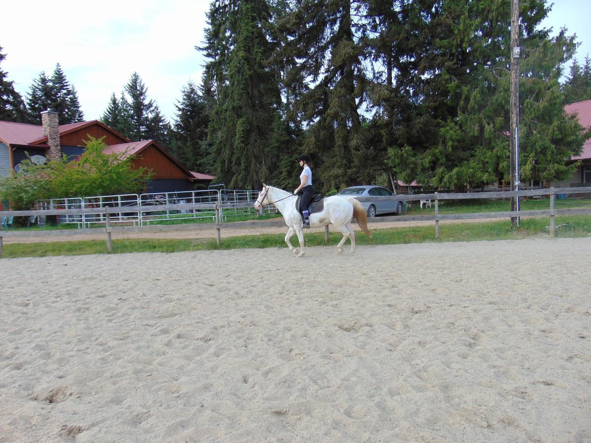 Paradise Acres Ranch Nanoose Bay المظهر الخارجي الصورة